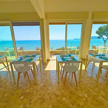 Villa Magnolia Формия Екстериор снимка