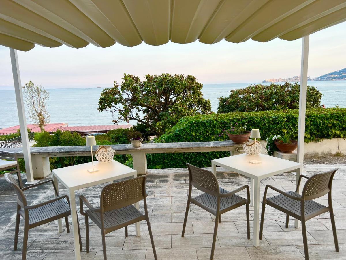 Villa Magnolia Формия Екстериор снимка