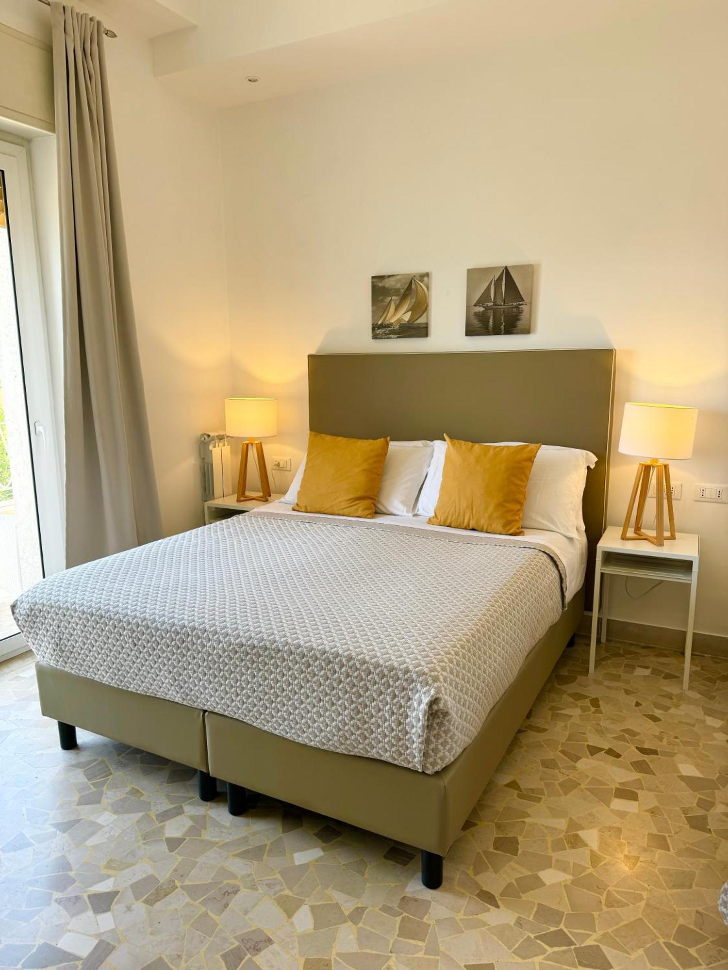 Villa Magnolia Формия Екстериор снимка